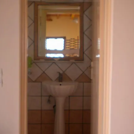 Markos 1 Apartman Sztúpa